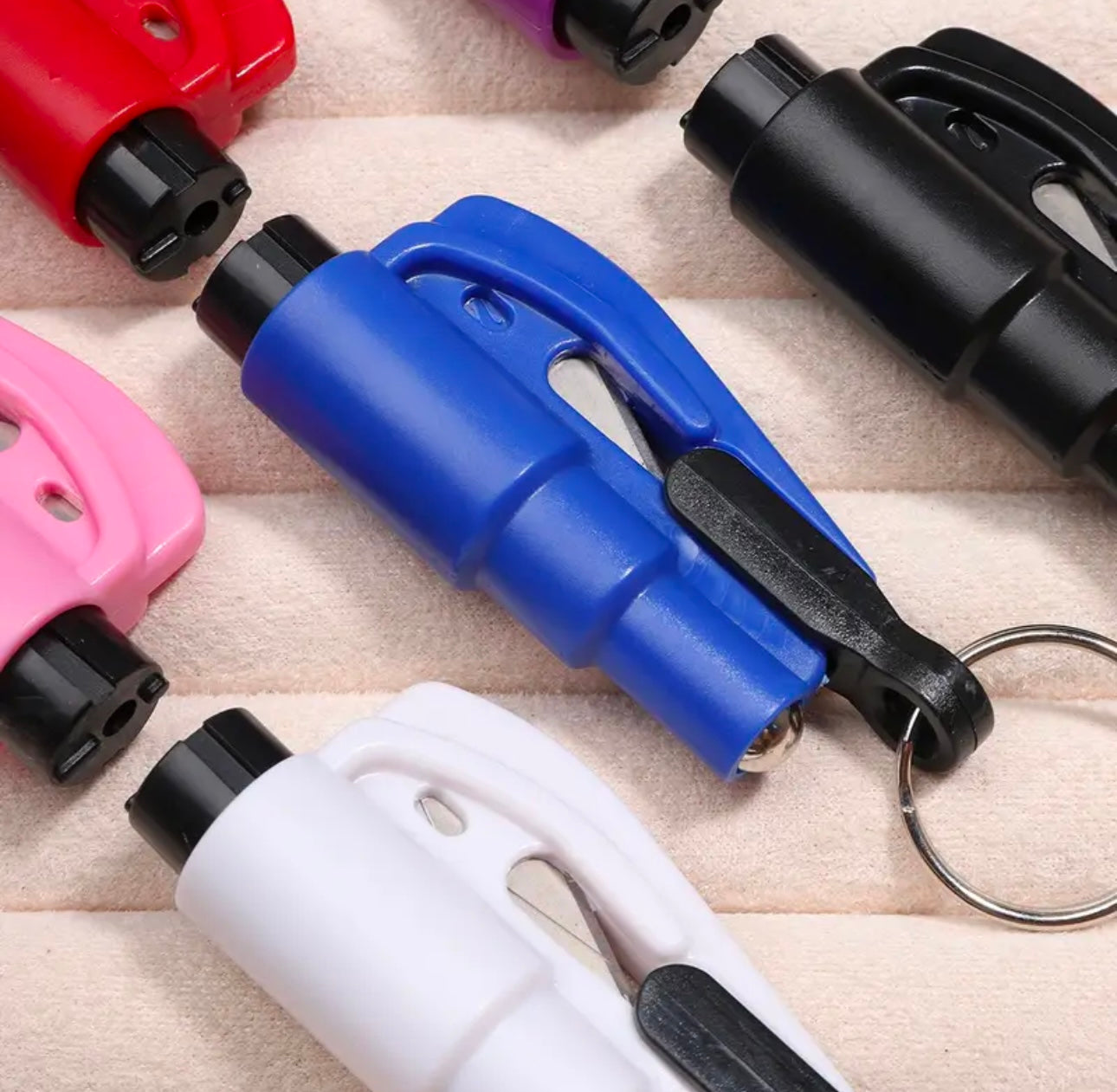 Emergency Seatbelt Cutter & Window Breaker โ Life-Saving Escape Tool